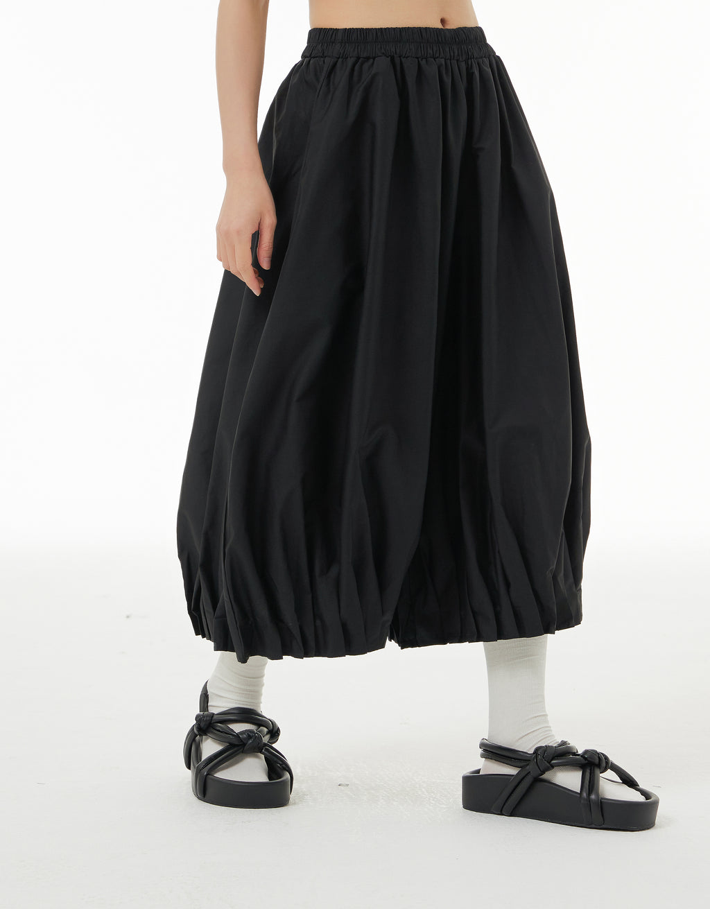 Black Balloon Midi Skirt with Pockets 1332