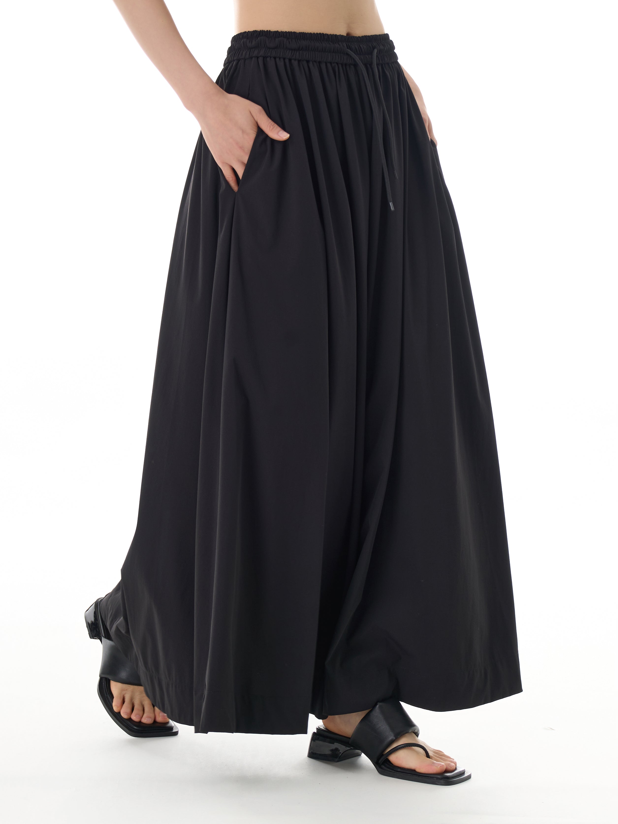 Black Elastic Waist Maxi Skirt 11016