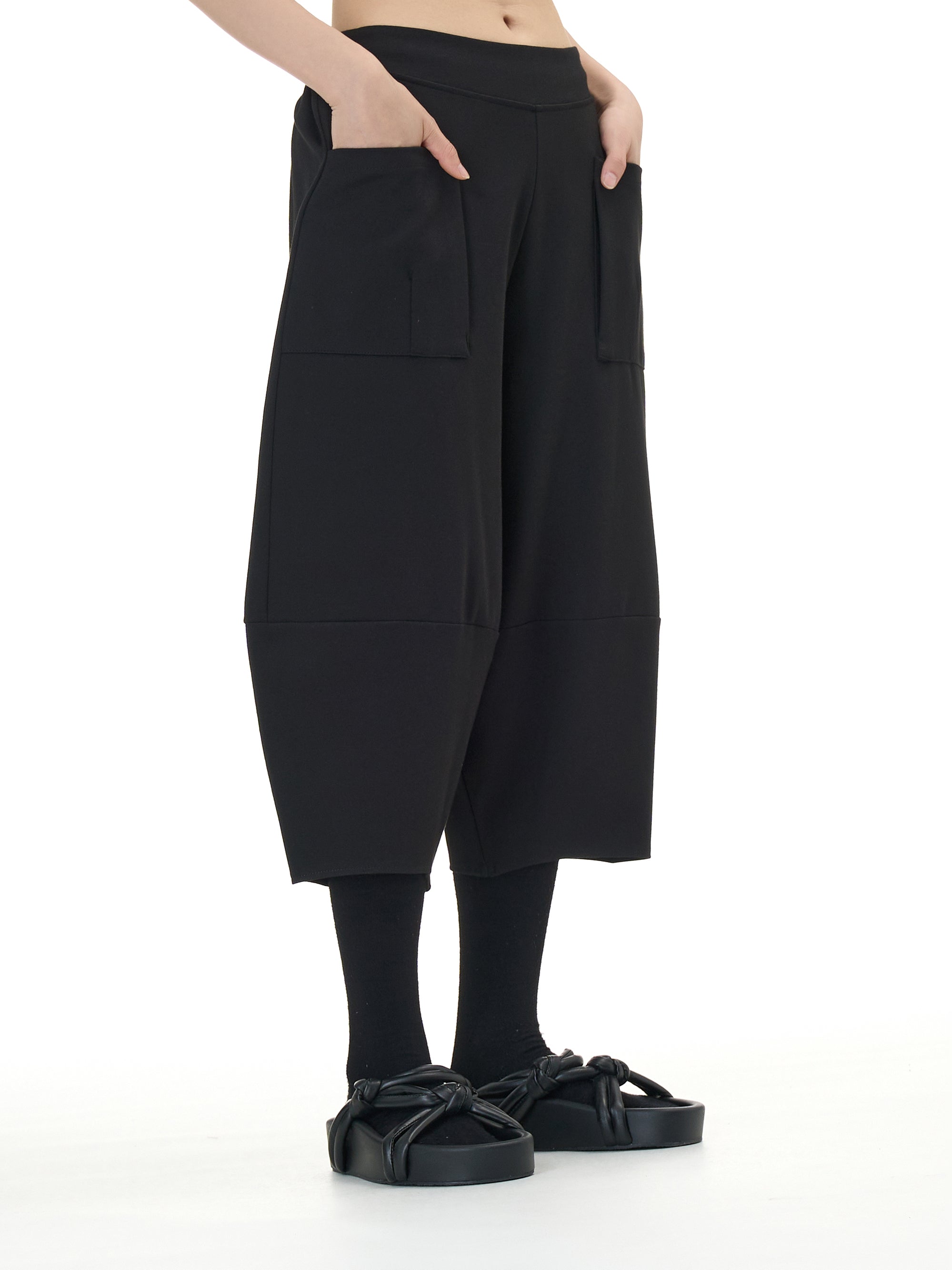 Wide Leg Barrel Cropped Pants with Pockets 1880