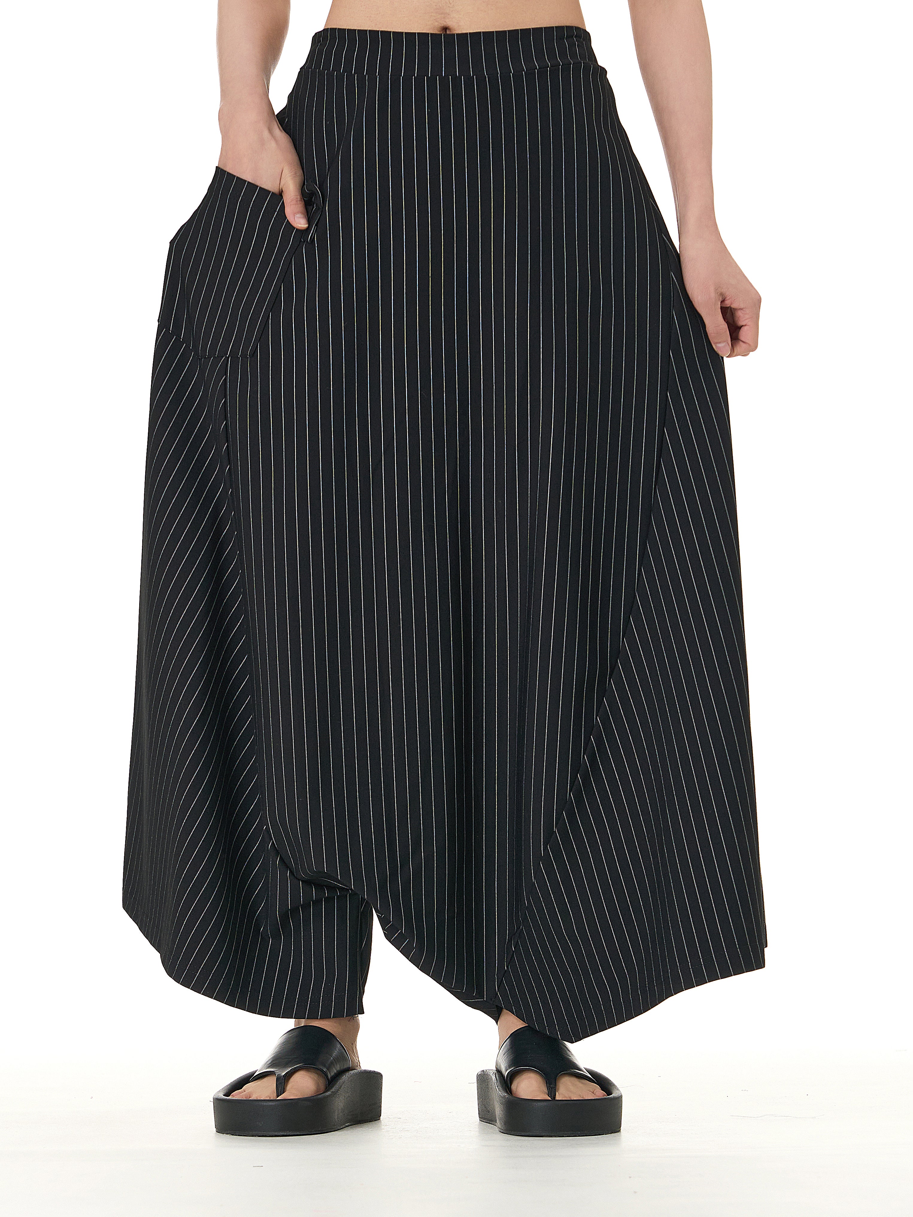 Black Pinstripe Wide Leg Harem Pants with Pockets 5206-1